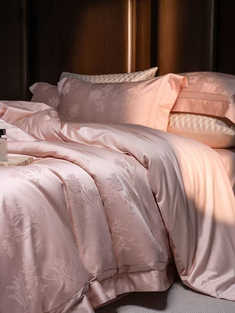 Luxury Pink Floral Jacquard Be - Home Textiles Luxury 评论和价格